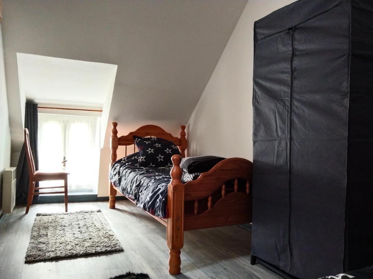 Craftycotta Villa Glomel Buitenkant foto